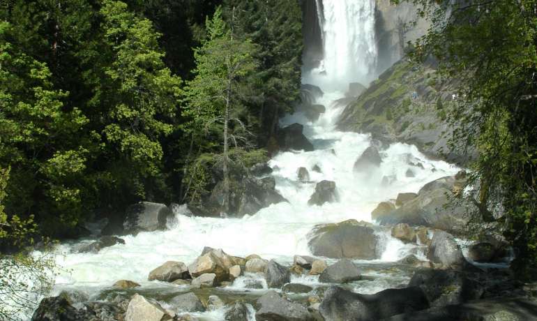 Giorno 8 Parco Yosemite – Upper and Lower Yosemite Falls