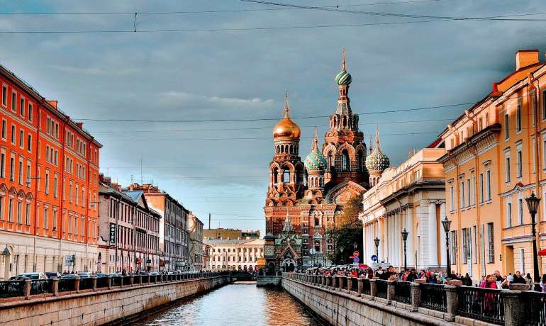 Giorno 1: San Pietroburgo – Chiesa del Sangue Versato e Prospettiva Nevski