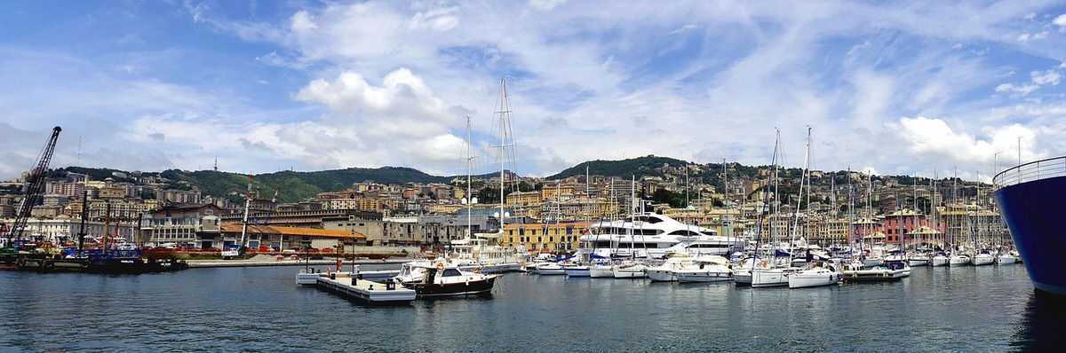 Genova vista dall'acqua